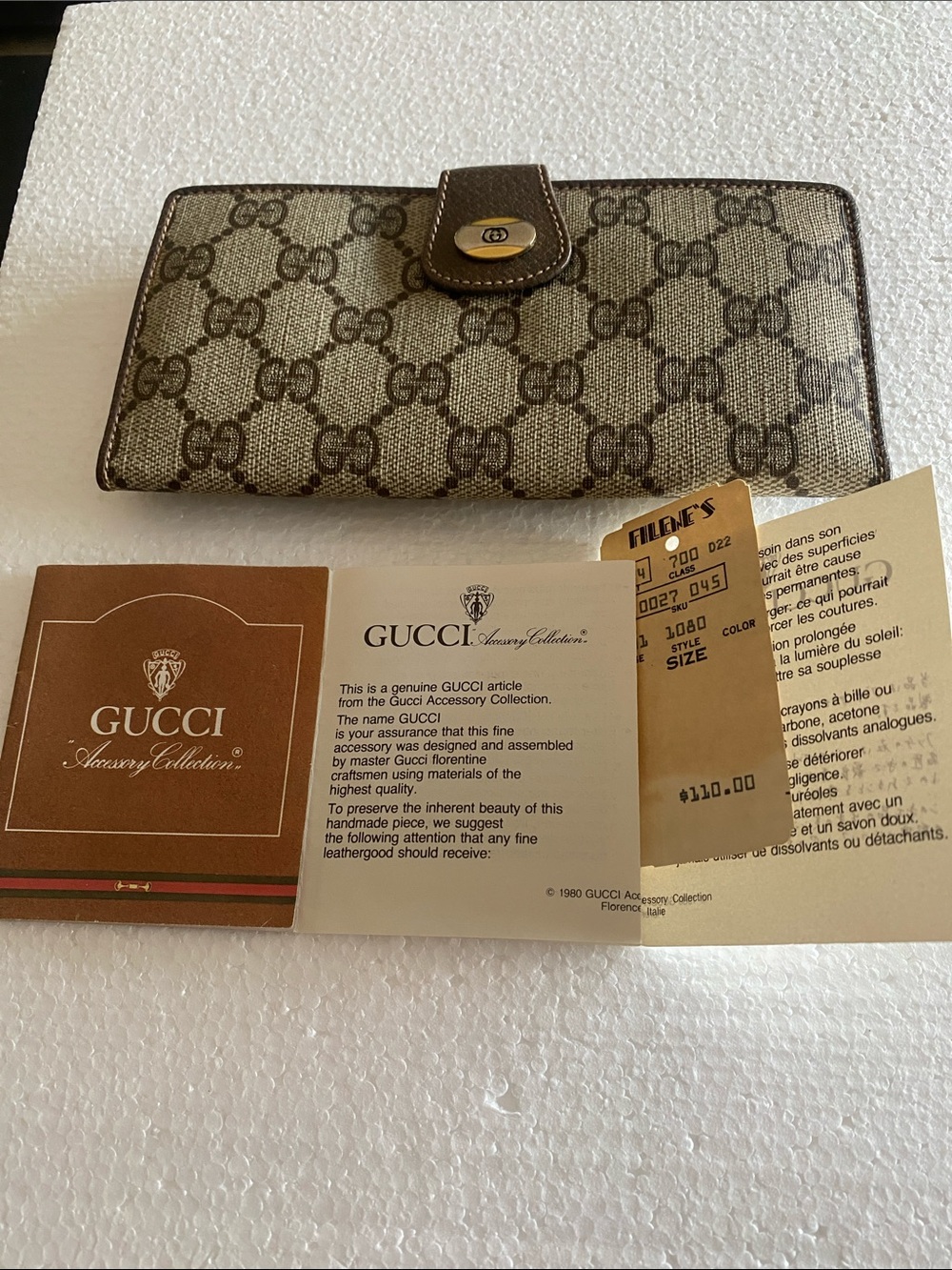 NWT 1980’s Gucci Brown GG Canvas Snap Accessory Wallet with Gold-Tone Hardware - Picture 1 of 6